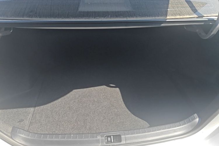 Toyota Corolla 2016 #19 Toyota Corolla 2016 car image #19