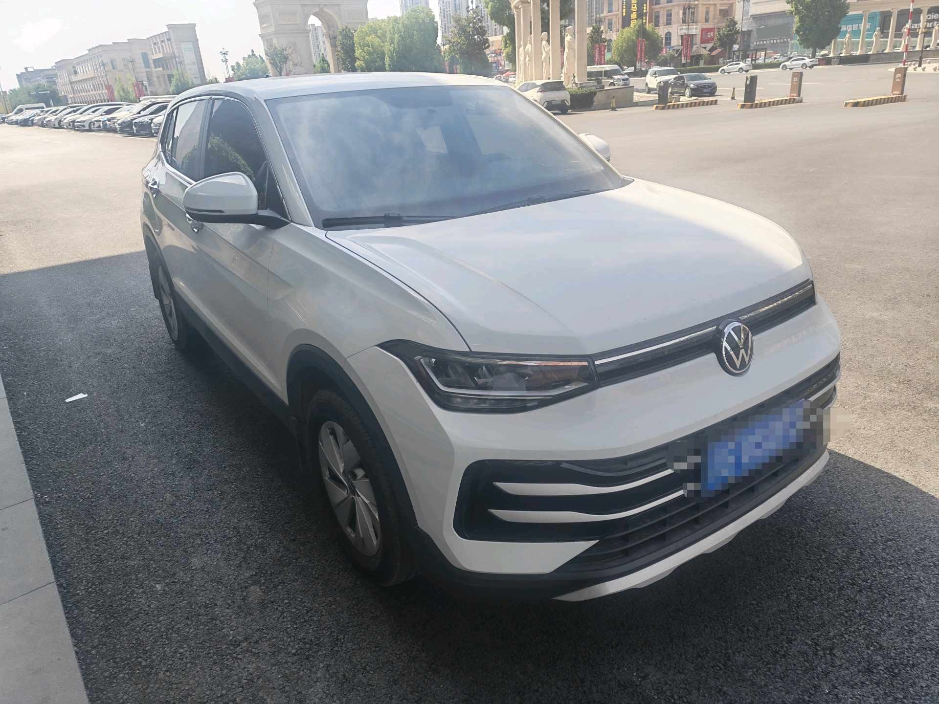 Volkswagen Tharu 2025 #2 Volkswagen Tharu 2025 imagem de carro #2