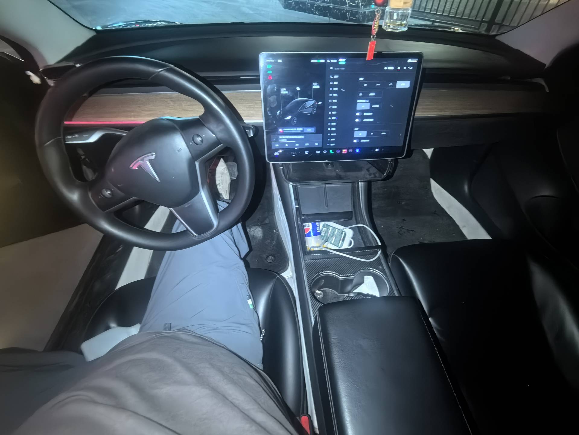 Tesla Model 3 2020 صورة سيارة #5