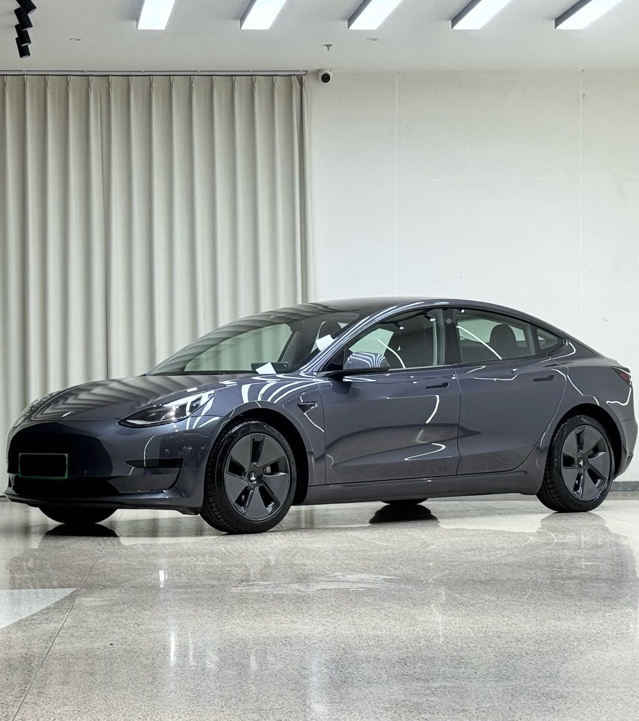 Tesla Model 3 2021 Tesla Model 3 2021 car image