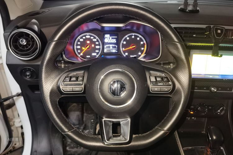 MG ZS 2017 #12 MG ZS 2017 car image #12