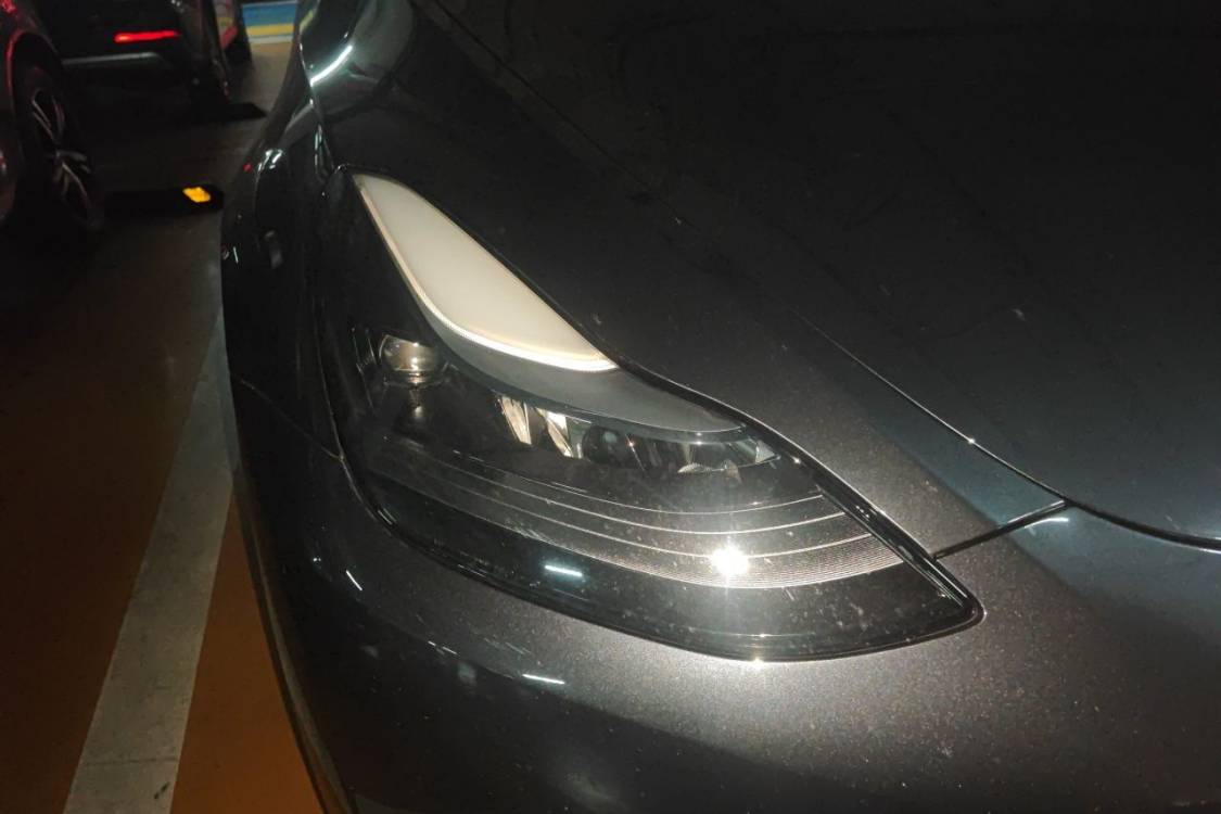 Tesla Model Y 2024 car image #7