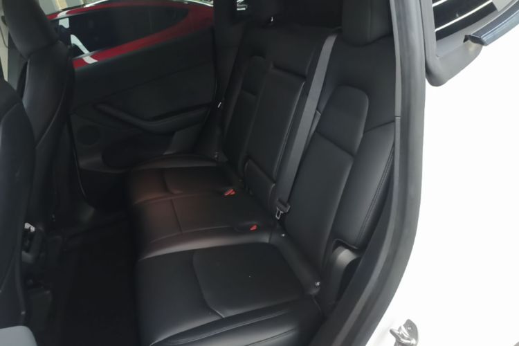 Tesla Model Y 2024 #17 Tesla Model Y 2024 immagine di auto #17