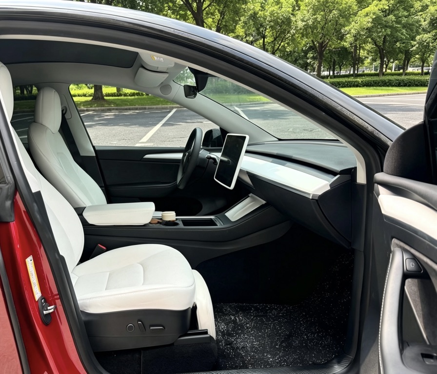 Tesla Model Y 2021 #7 Tesla Model Y 2021 immagine di auto #7