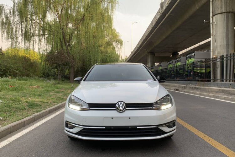 Volkswagen Golf 2018 #3 Volkswagen Golf 2018 car image #3
