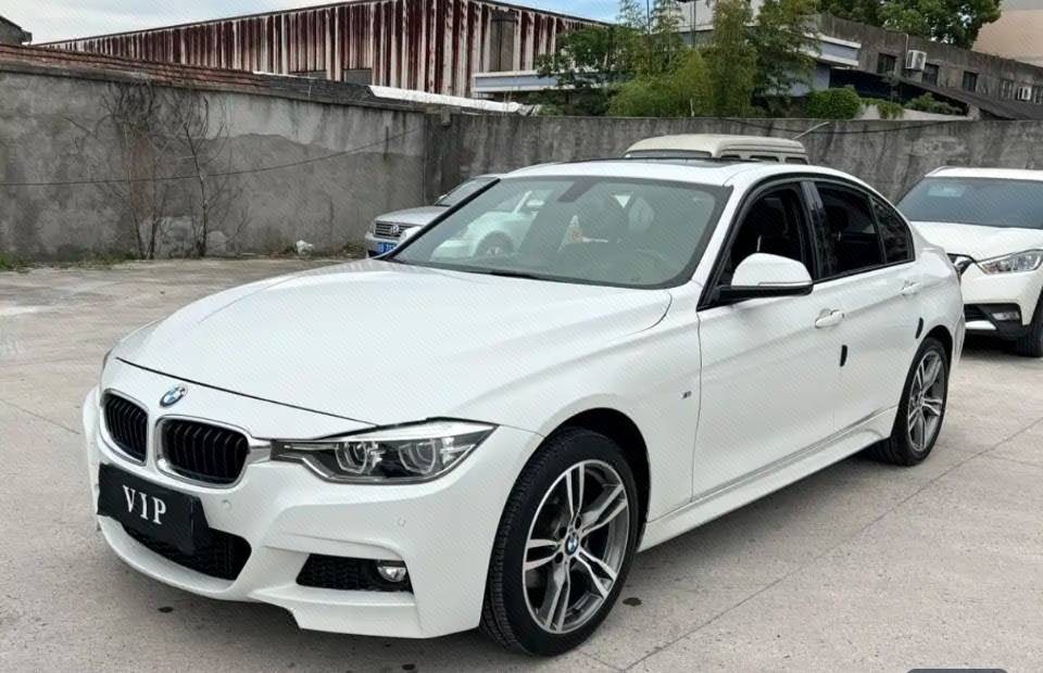 BMW 3 Series 2018 BMW 3 Series 2018 immagine di auto