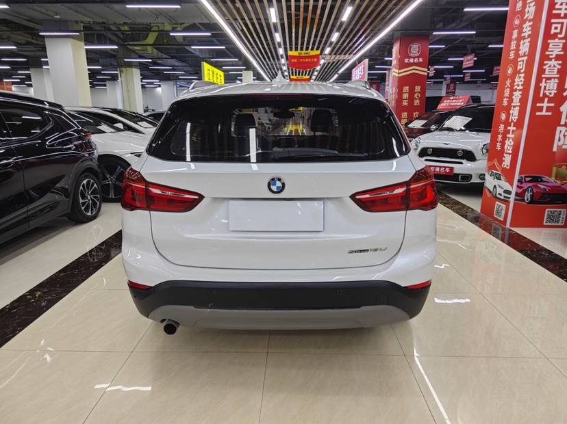 BMW X1 2019 #8 BMW X1 2019 car image #8