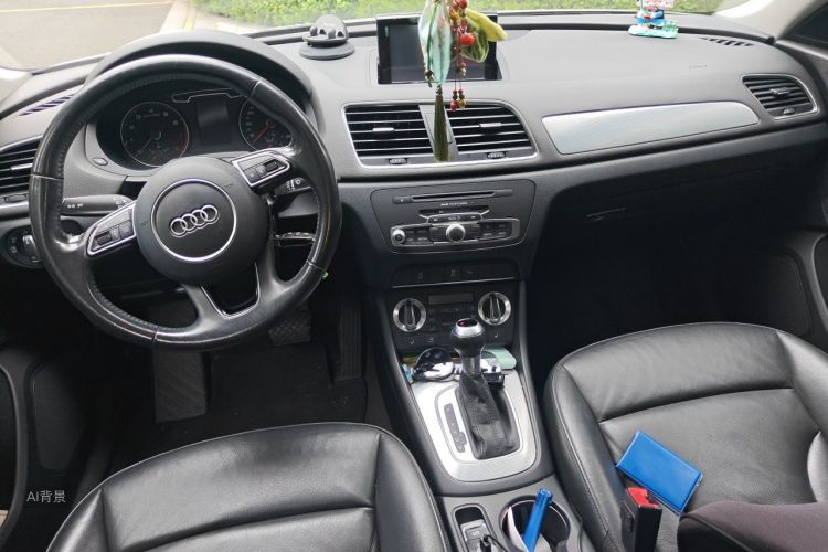 Audi Q3 2015 #11 Audi Q3 2015 car image #11