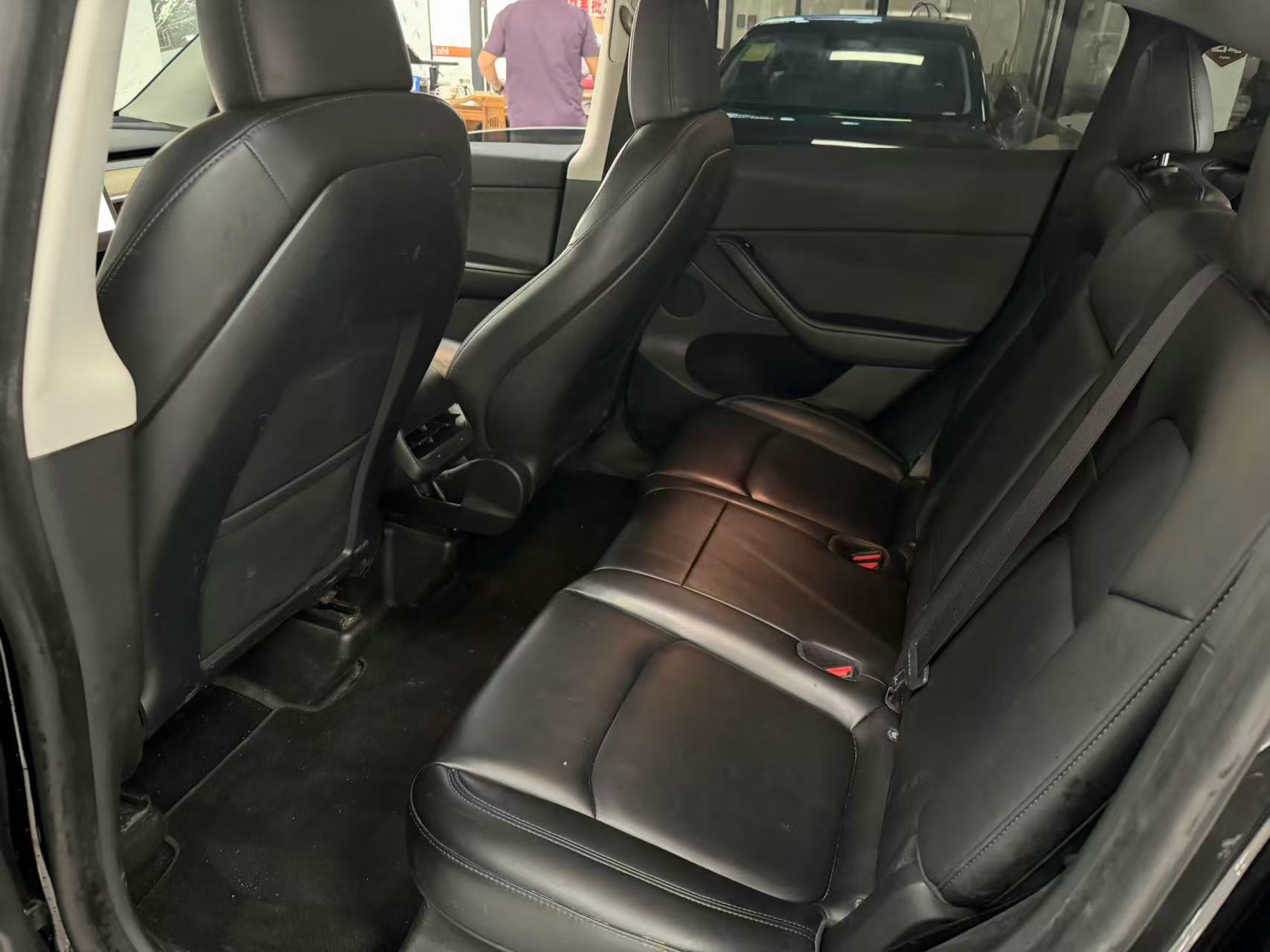 Tesla Model Y 2023 #6 Tesla Model Y 2023 immagine di auto #6