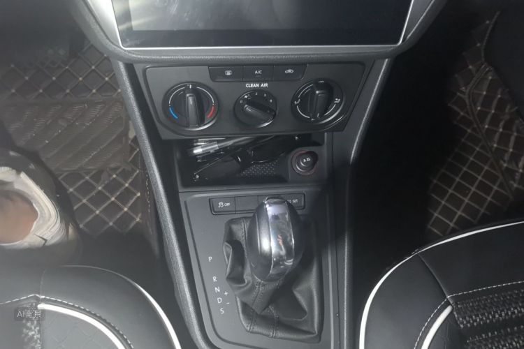 Volkswagen Lavida 2018 #16 Volkswagen Lavida 2018 car image #16