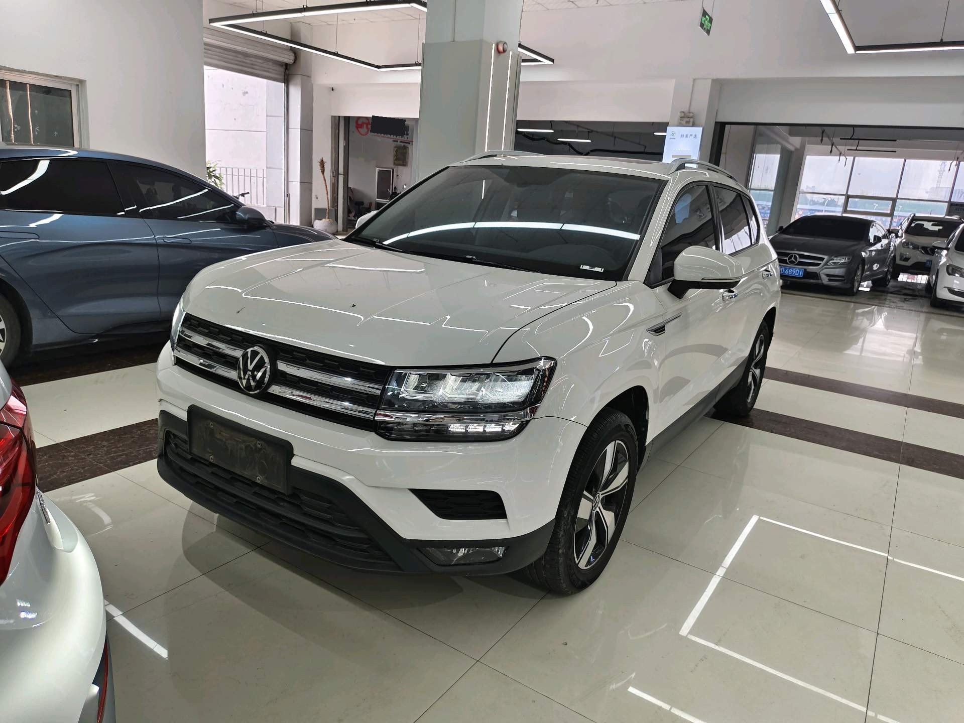 2022 2022 car image