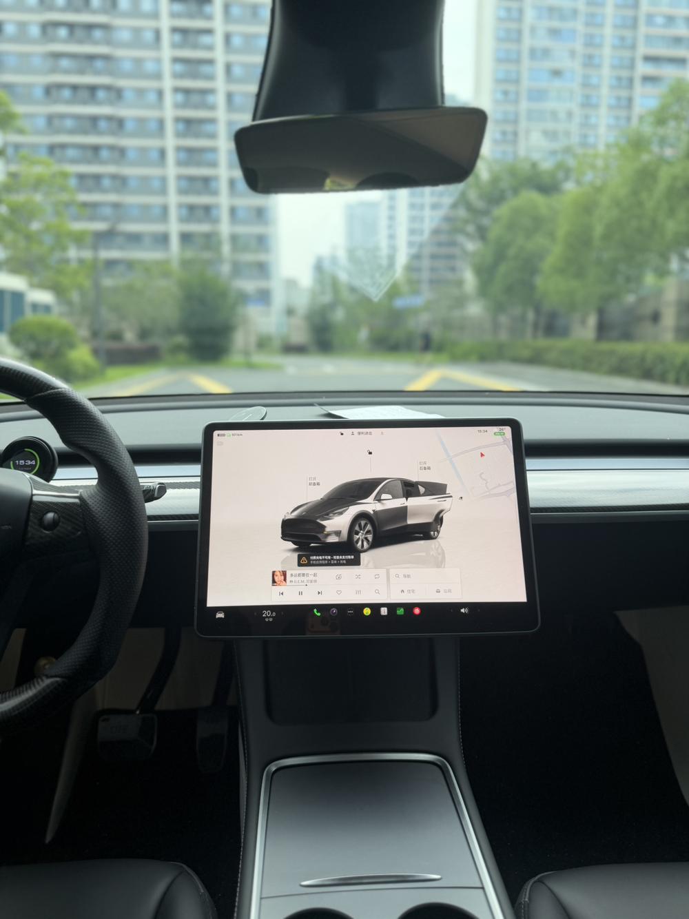 Tesla Model Y 2023 #11 Tesla Model Y 2023 car image #11
