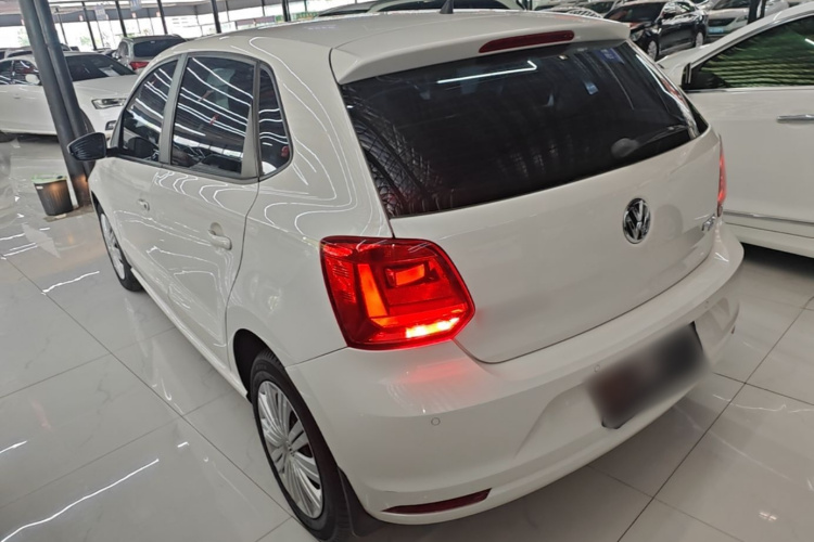 Volkswagen Polo 2016 #5 Volkswagen Polo 2016 car image #5