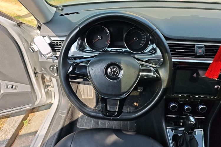 Volkswagen Bora 2017 #11 Volkswagen Bora 2017 صورة سيارة #11