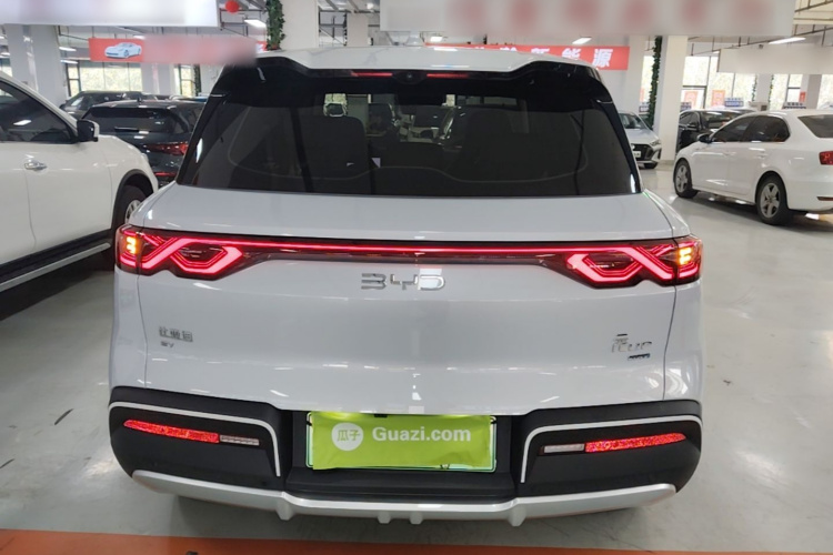 BYD YuanUP 2025 #6 BYD YuanUP 2025 car image #6