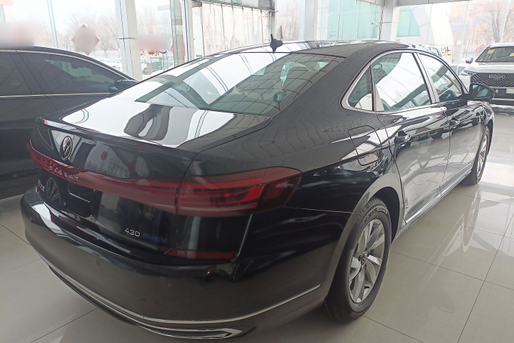 Volkswagen Passat New Energy 2025 immagine di auto #7