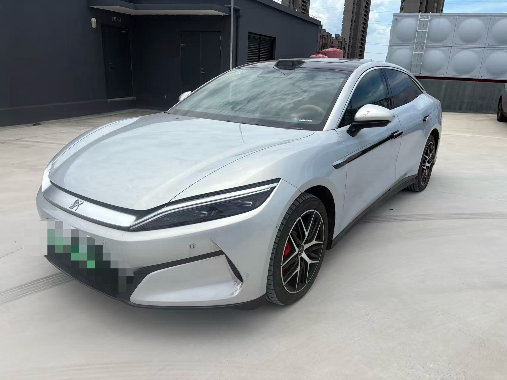 BYD HanL 2025 car image 