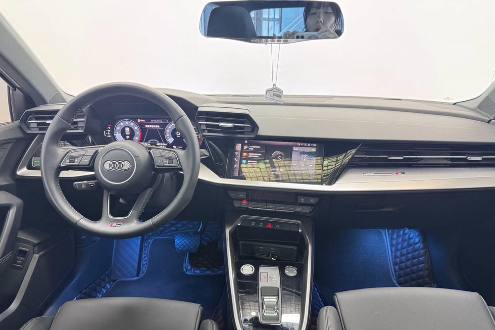 Audi A3 2021 immagine di auto #12