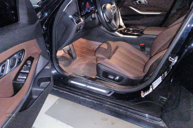 BMW 3 Series 2022 car image #18