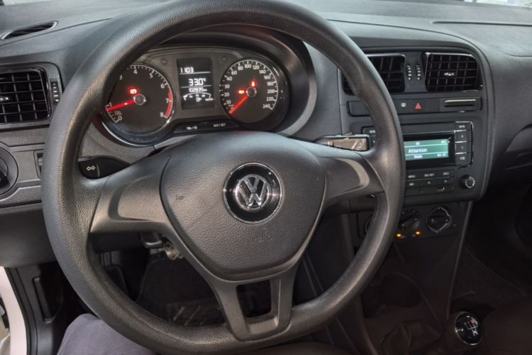 Volkswagen Polo 2017 #10 Volkswagen Polo 2017 car image #10