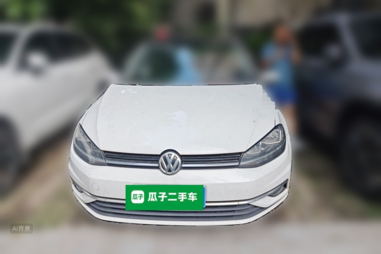 Volkswagen Golf 2018 car image #3