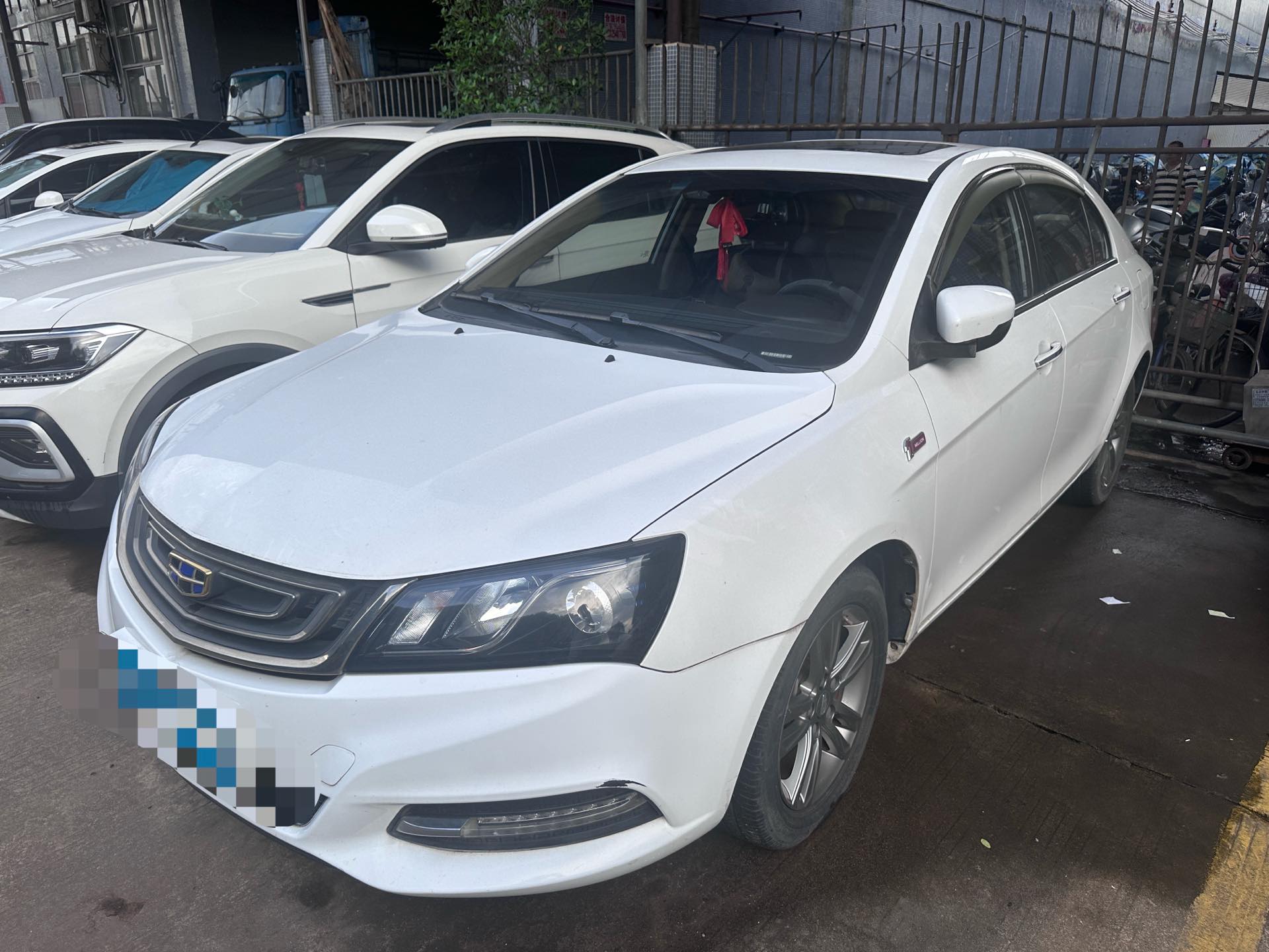 GEELY Emgrand 2016 GEELY Emgrand 2016 car image