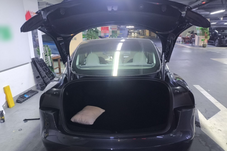Tesla Model 3 2024 #21 Tesla Model 3 2024 car image #21