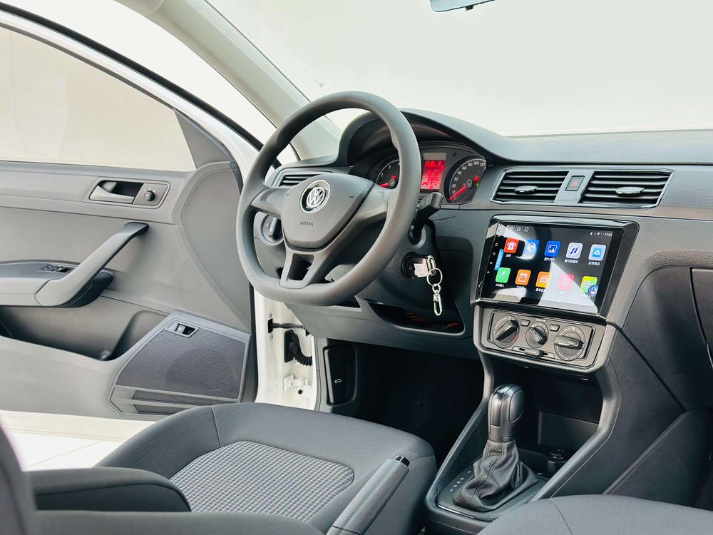 Volkswagen Santana 2022 car image #18