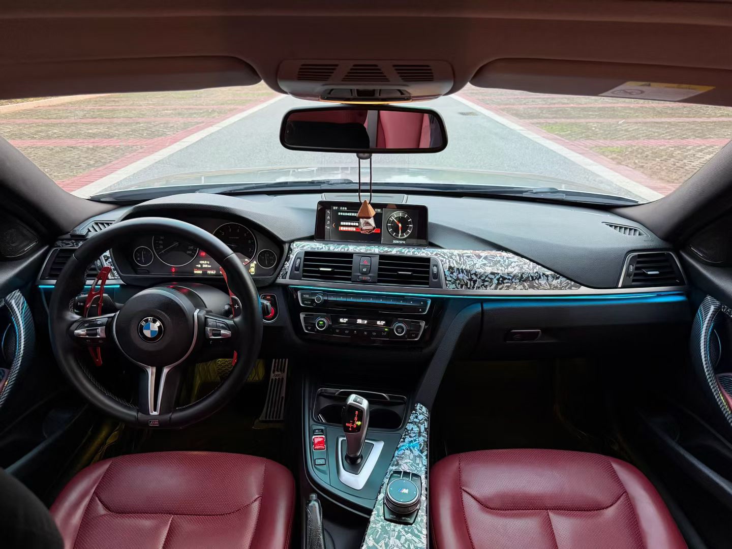 BMW 3 Series 2017 #5 BMW 3 Series 2017 car image #5