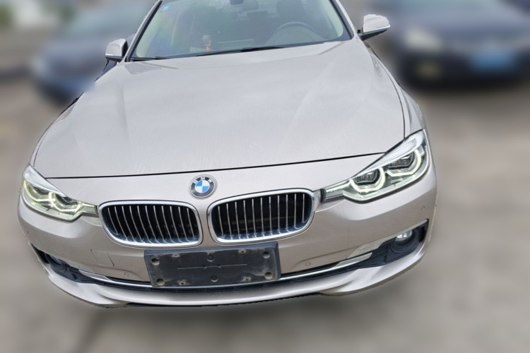 BMW 3 Series 2018 image de voiture #3