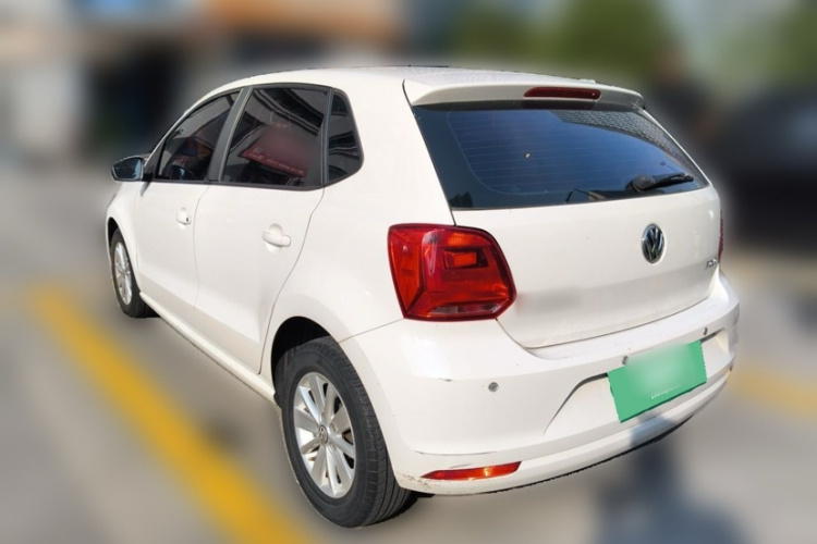 Volkswagen Polo 2017 imagen de coche #9