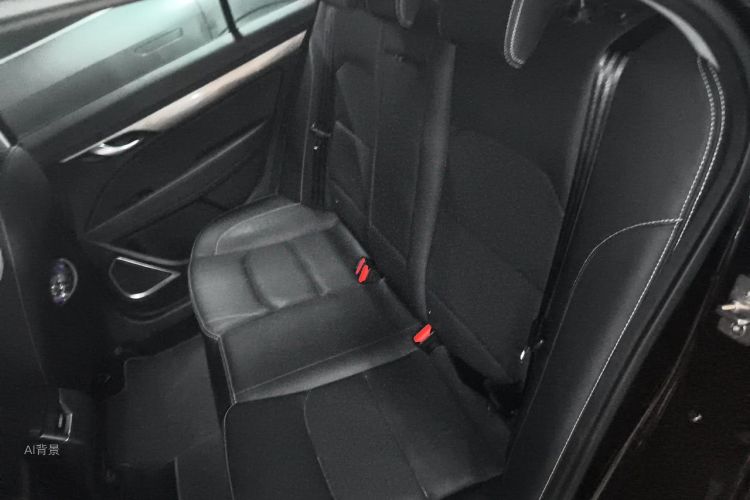 GEELY Emgrand 2019 car image #19