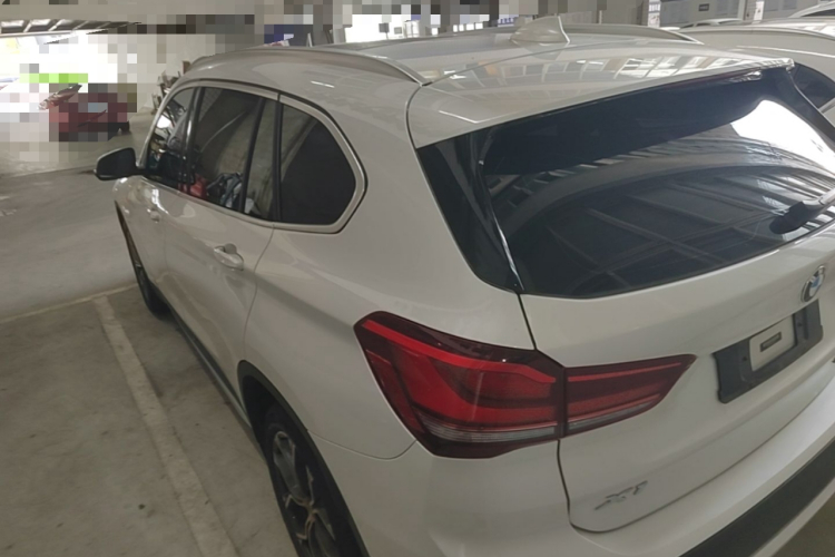 BMW X1 2021 car image #5