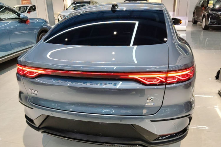 BYD Han 2025 car image #6