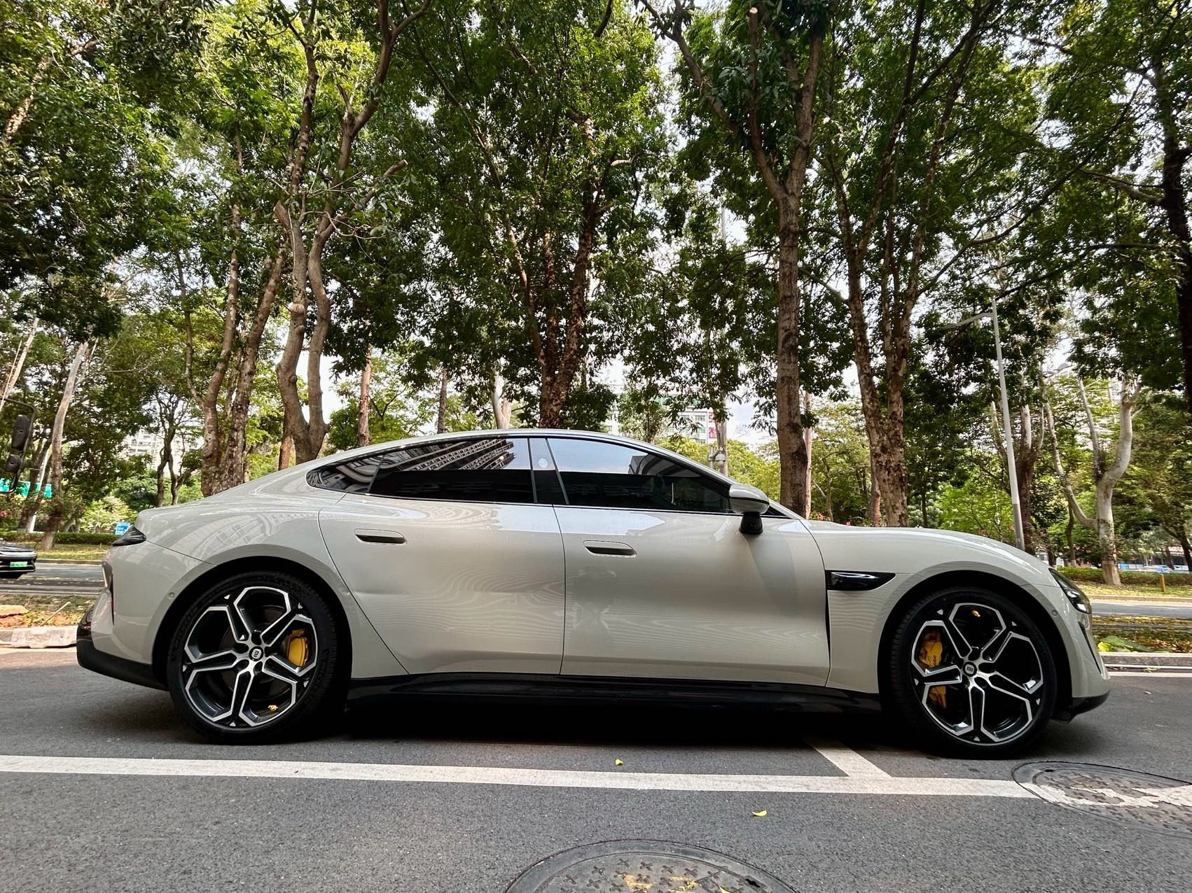 小米汽车 小米SU7 2025 汽车图片 #3