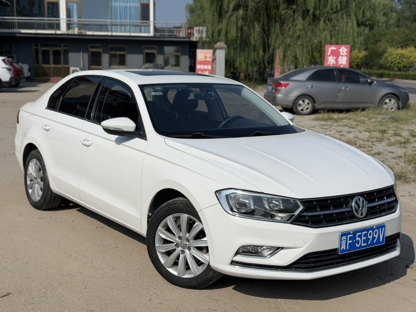 Volkswagen Bora 2016 Volkswagen Bora 2016 صورة سيارة