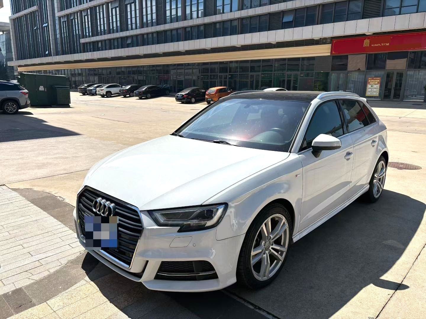 2017 2017 car image