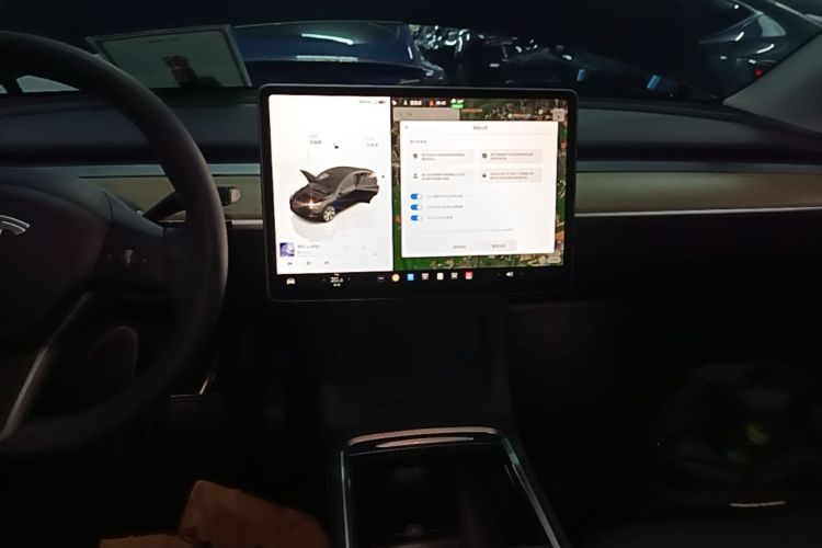 Tesla Model Y 2023 #13 Tesla Model Y 2023 car image #13