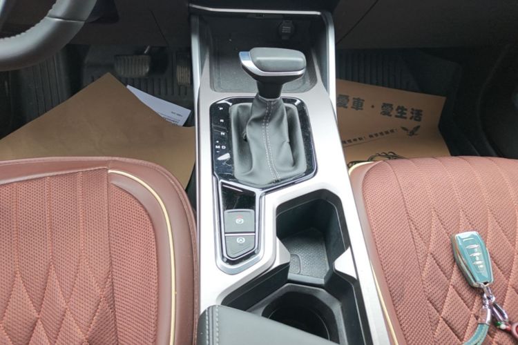 GEELY Emgrand 2023 #14 GEELY Emgrand 2023 car image #14