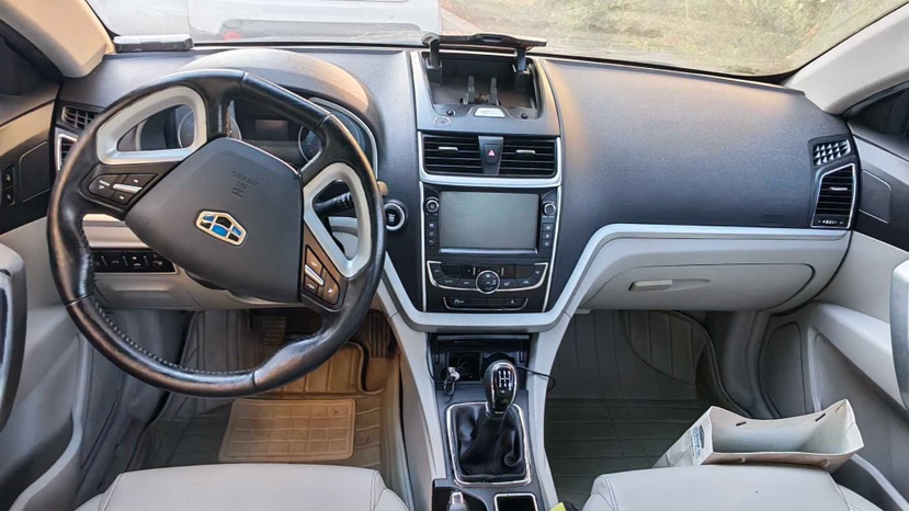 GEELY Emgrand 2016 #8 GEELY Emgrand 2016 car image #8