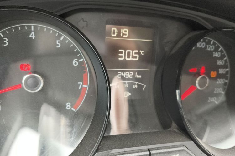 Volkswagen Lavida 2019 car image #10