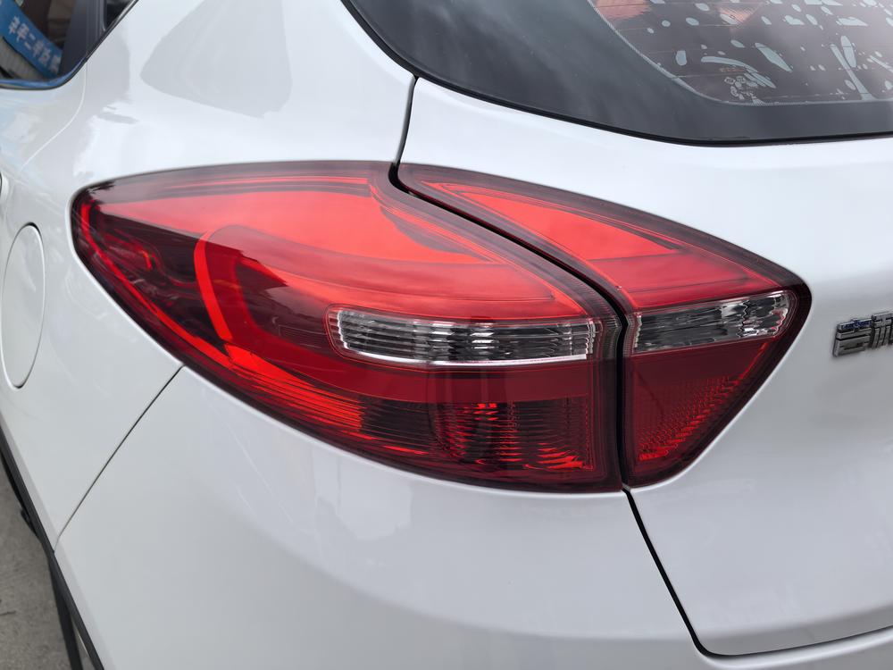 GEELY Emgrand GS 2017 car image #10