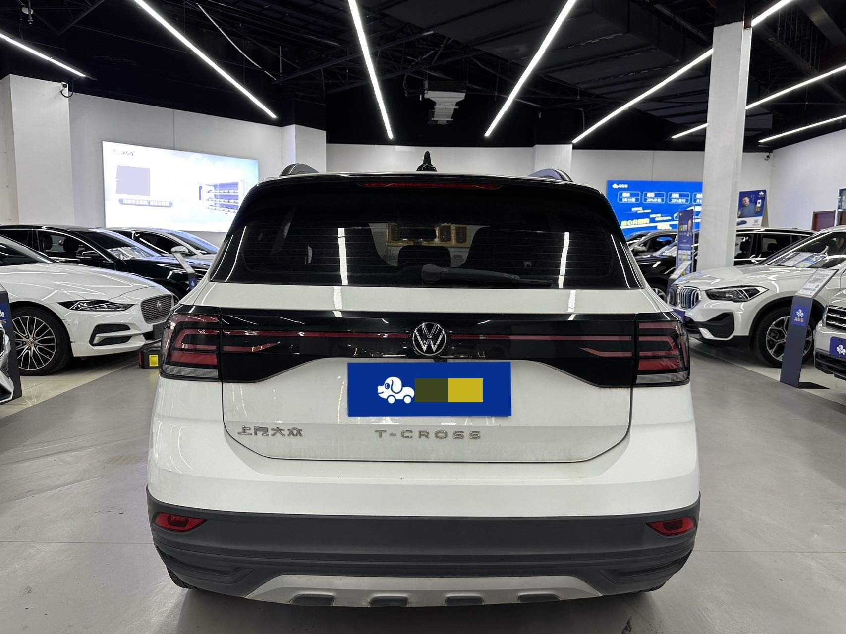 Volkswagen T-Cross 2023 #8 Volkswagen T-Cross 2023 car image #8