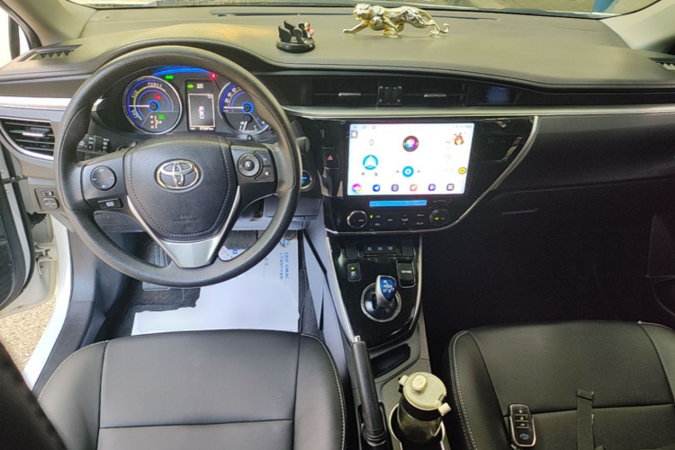 Toyota Corolla 2017 #10 Toyota Corolla 2017 car image #10