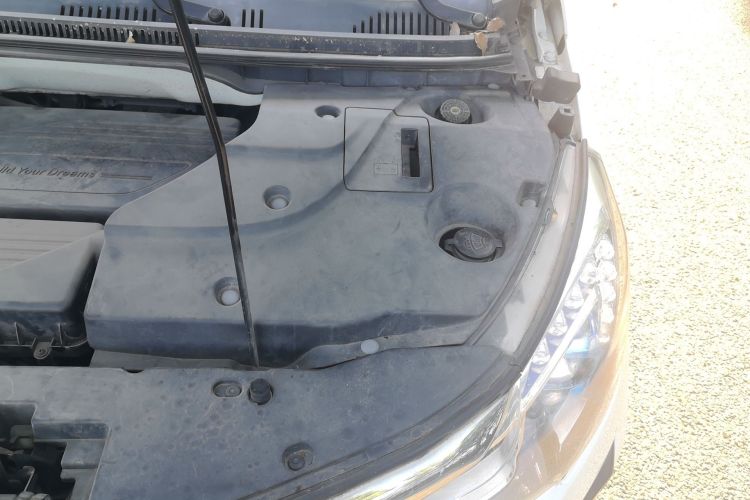BYD Yuan 2016 car image #23