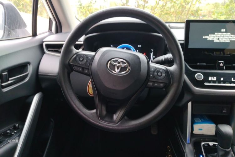 Toyota Corolla Cross 2024 car image #12