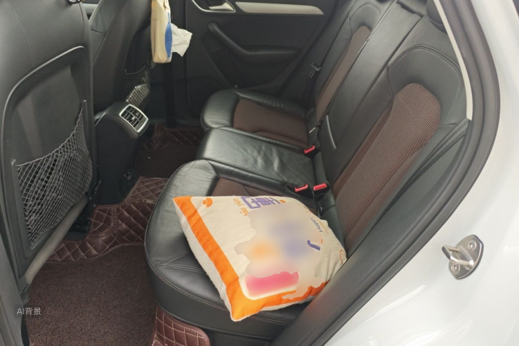 Audi Q3 2018 #19 Audi Q3 2018 car image #19