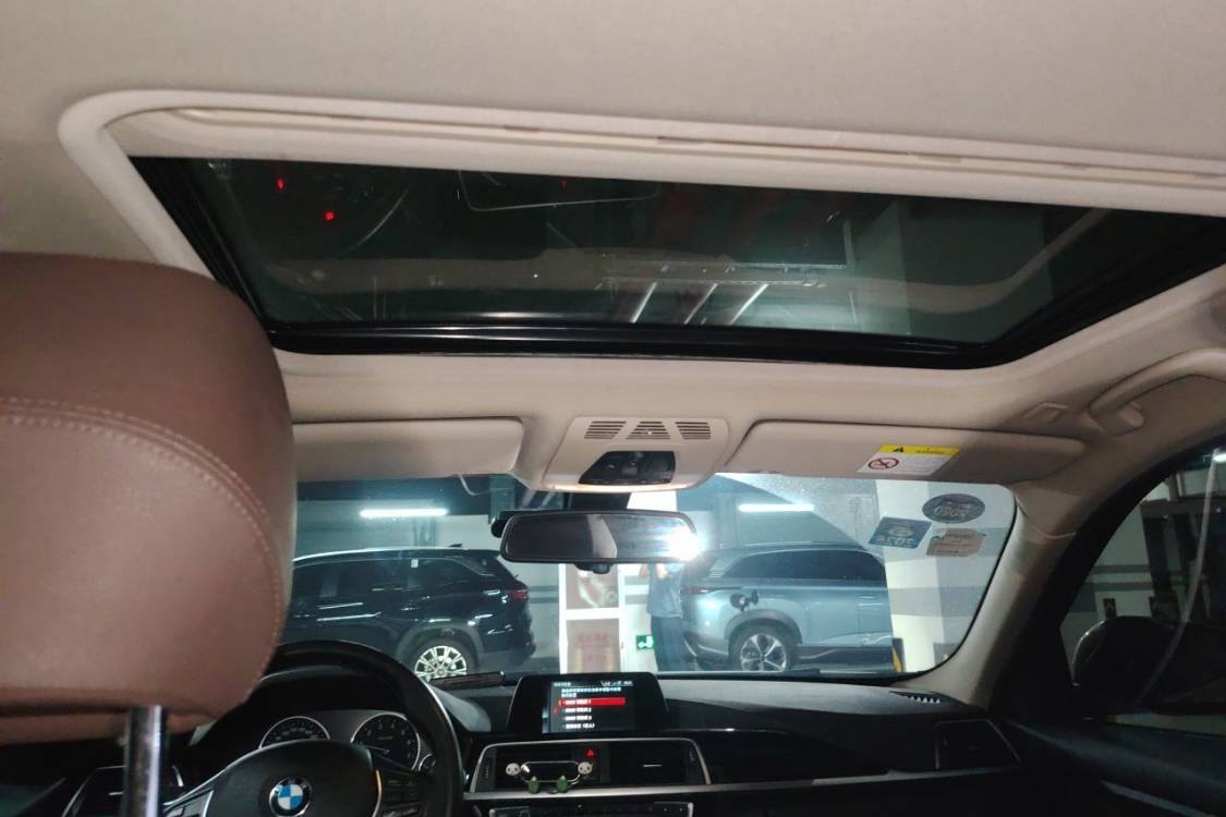 BMW 3 Series 2017 #20 BMW 3 Series 2017 car image #20