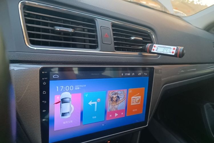 Volkswagen Lavida 2019 car image #13