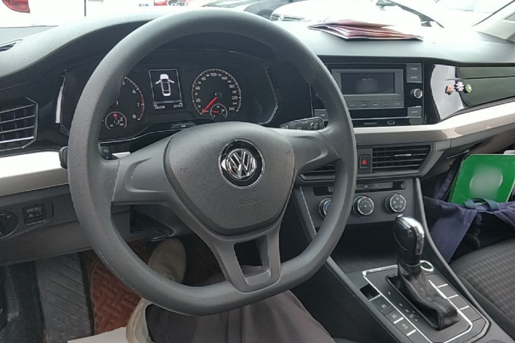 Volkswagen Bora 2020 car image #10